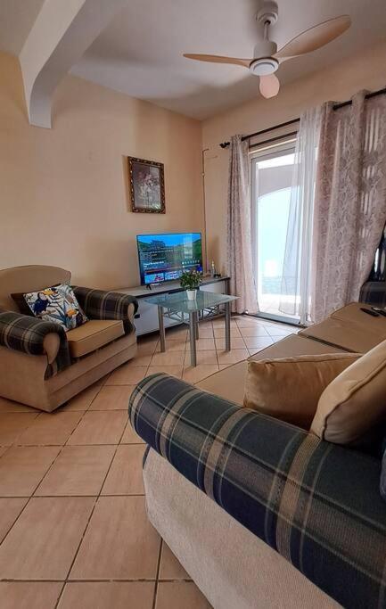 Sunshine Luxurious Villa:4 Mins Walk From Beach Flic-en-Flacq Zewnętrze zdjęcie