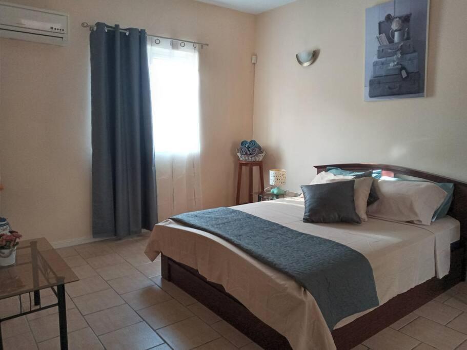 Sunshine Luxurious Villa:4 Mins Walk From Beach Flic-en-Flacq Zewnętrze zdjęcie